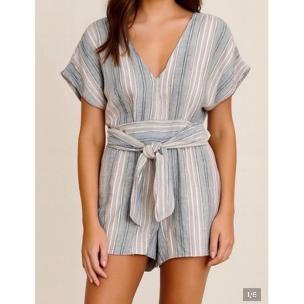 American Eagle Striped Linen Blend Romper Blue White Tie Waist V-Neck Small